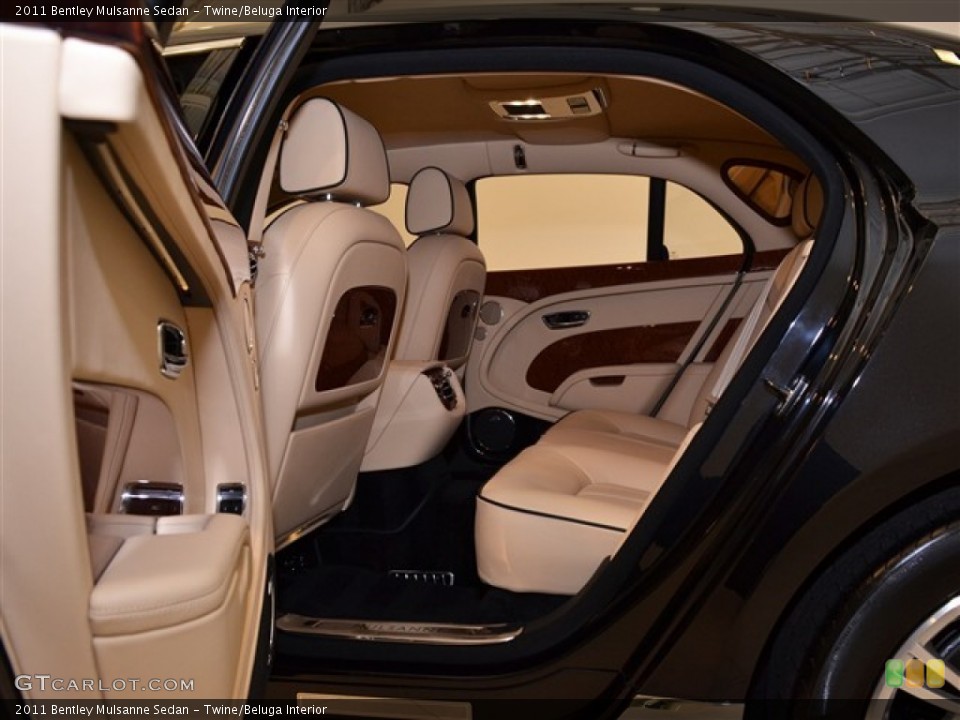 Twine/Beluga Interior Photo for the 2011 Bentley Mulsanne Sedan #50725036