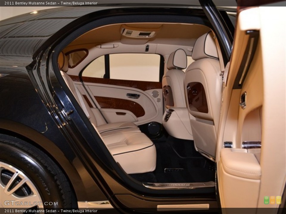 Twine/Beluga Interior Photo for the 2011 Bentley Mulsanne Sedan #50725083