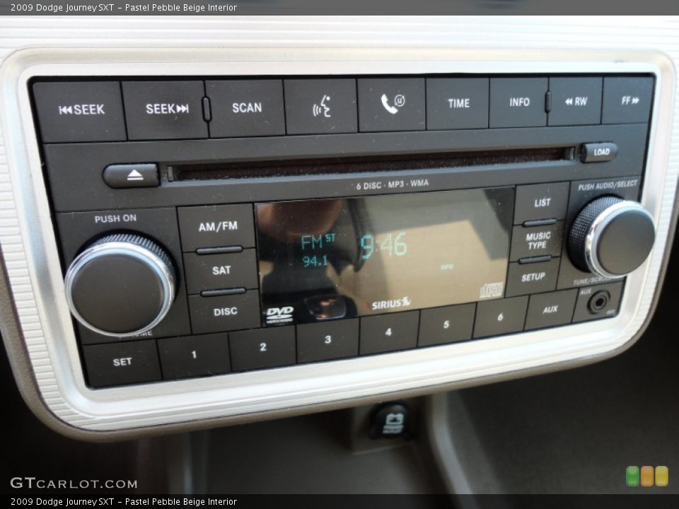 Pastel Pebble Beige Interior Controls for the 2009 Dodge Journey SXT #50725311