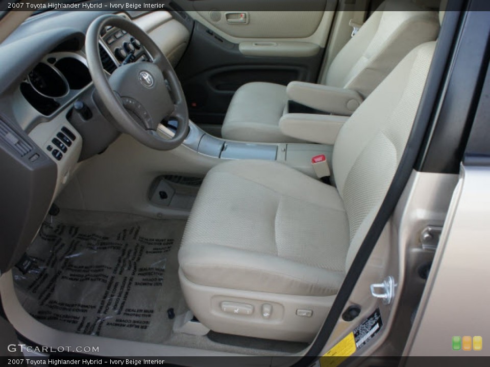 Ivory Beige Interior Photo for the 2007 Toyota Highlander Hybrid #50728218