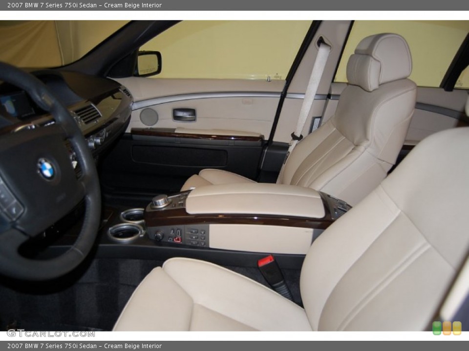 Cream Beige Interior Photo for the 2007 BMW 7 Series 750i Sedan #50732343