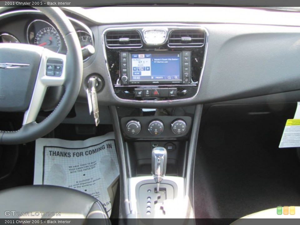 Black Interior Dashboard for the 2011 Chrysler 200 S #50733540