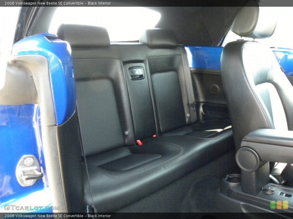 Black Interior Photo for the 2008 Volkswagen New Beetle SE Convertible #50737665