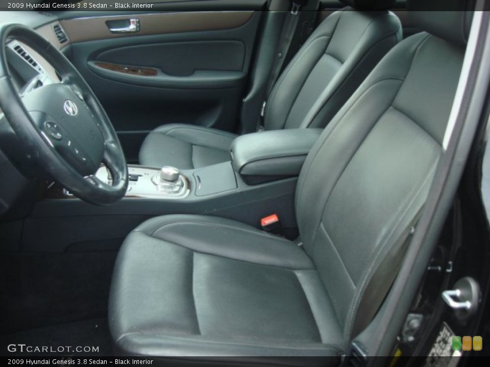 Black Interior Photo for the 2009 Hyundai Genesis 3.8 Sedan #50739629