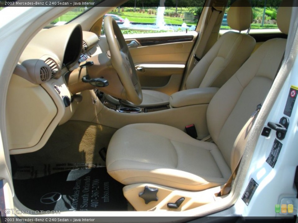 Java Interior Photo for the 2003 Mercedes-Benz C 240 Sedan #50743813