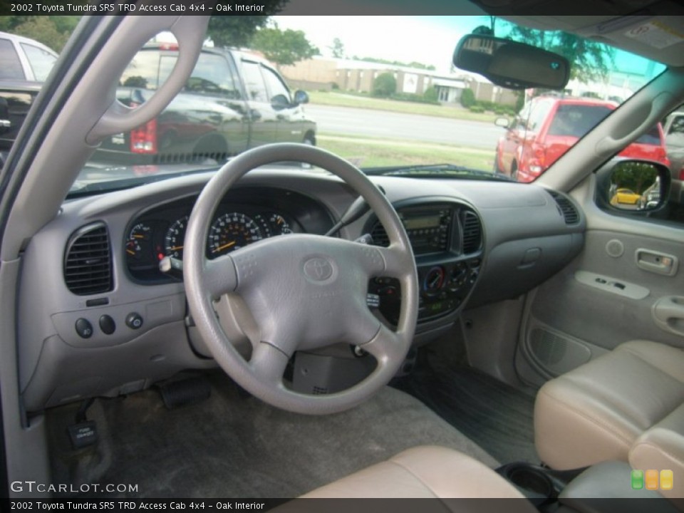 Oak Interior Photo for the 2002 Toyota Tundra SR5 TRD Access Cab 4x4 #50745104