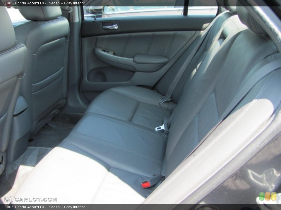 Gray Interior Photo for the 2005 Honda Accord EX-L Sedan #50749914