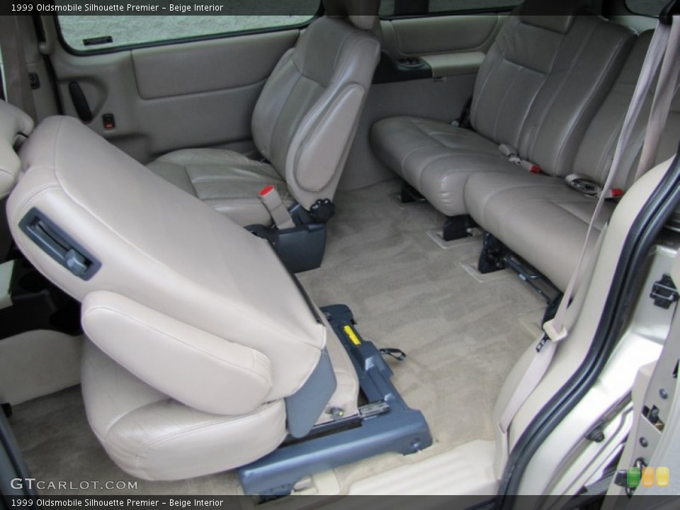 Beige Interior Photo for the 1999 Oldsmobile Silhouette Premier #50750130