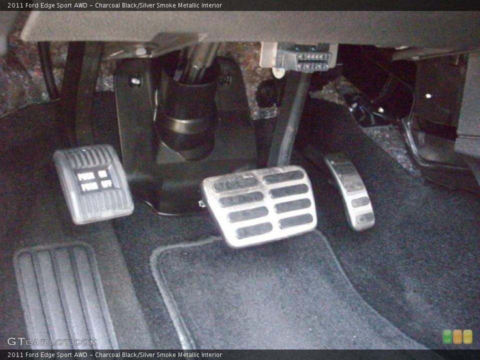 Charcoal Black/Silver Smoke Metallic Interior Controls for the 2011 Ford Edge Sport AWD #50750436