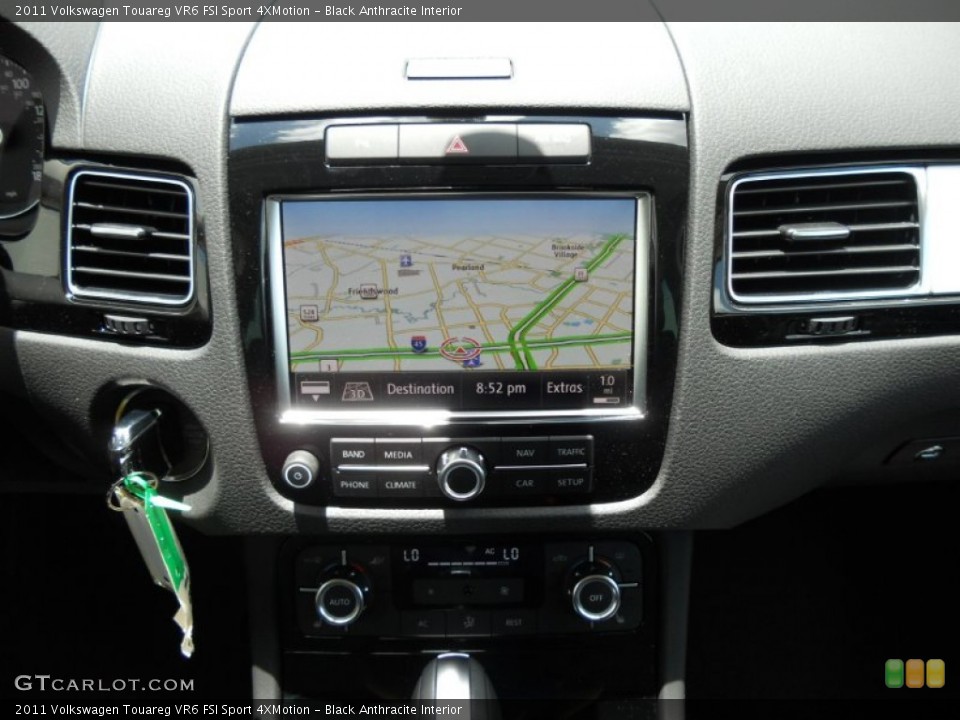 Black Anthracite Interior Navigation for the 2011 Volkswagen Touareg VR6 FSI Sport 4XMotion #50752035