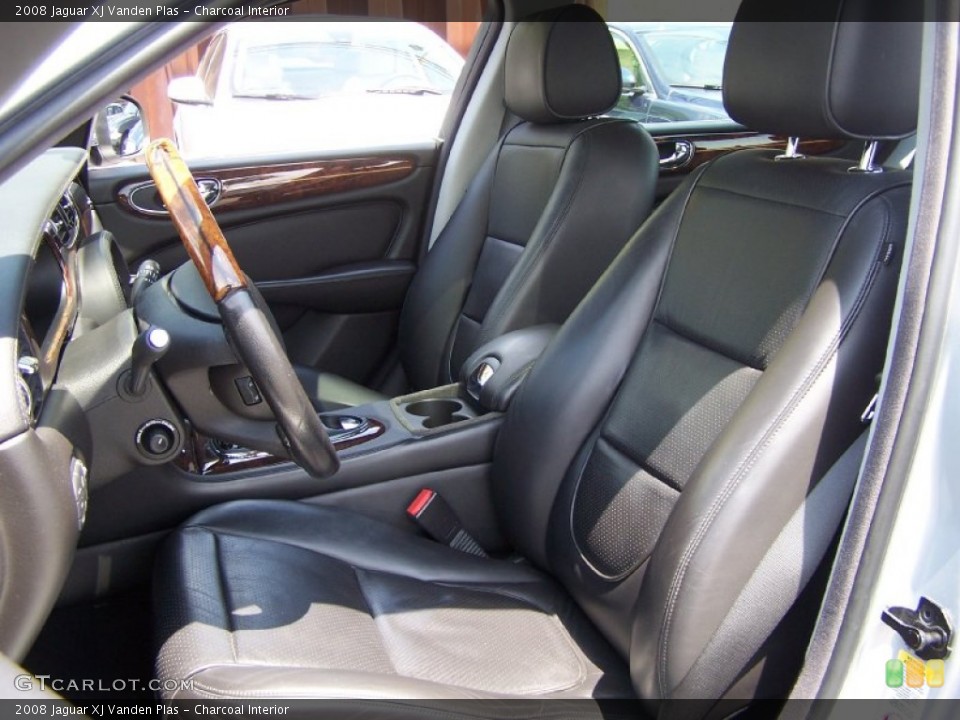 Charcoal Interior Photo for the 2008 Jaguar XJ Vanden Plas #50754070