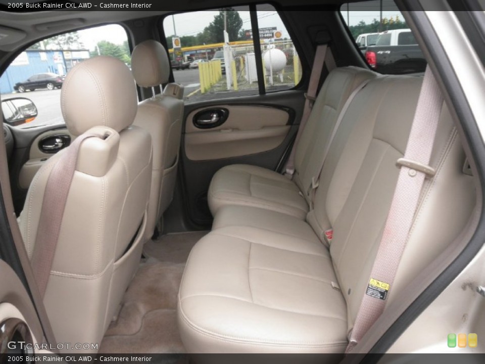 Cashmere Interior Photo for the 2005 Buick Rainier CXL AWD #50759019