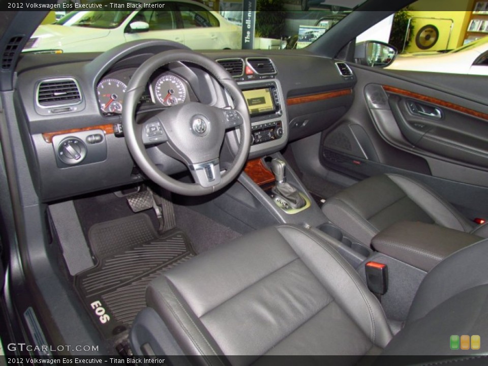 Titan Black Interior Photo for the 2012 Volkswagen Eos Executive #50759199
