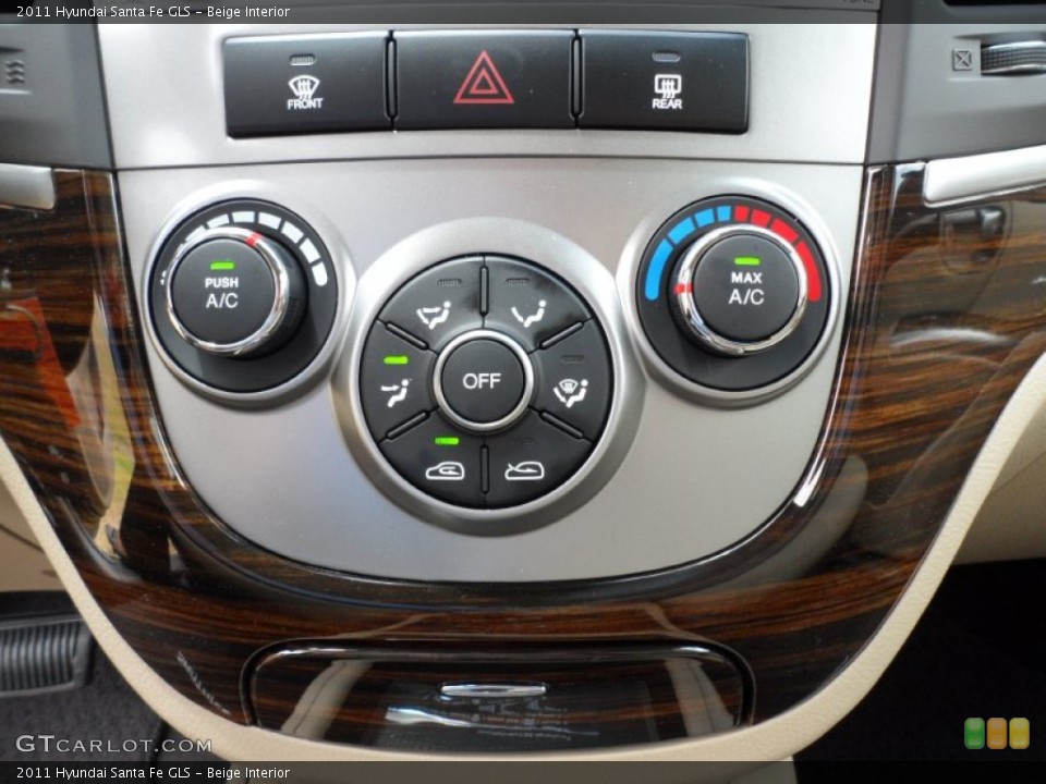 Beige Interior Controls for the 2011 Hyundai Santa Fe GLS #50761542