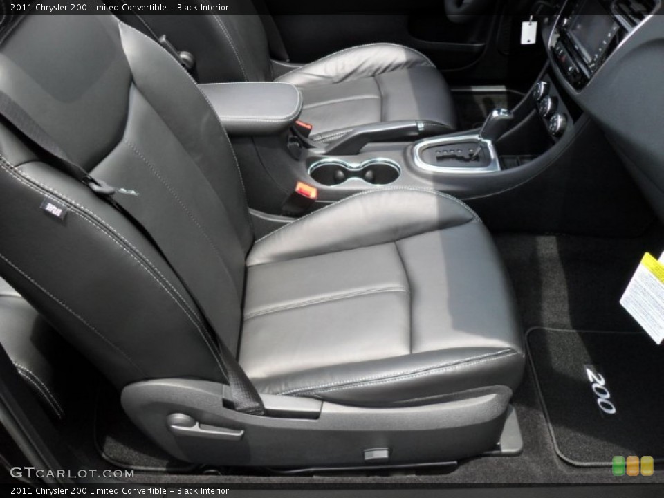 Black Interior Photo for the 2011 Chrysler 200 Limited Convertible #50763297