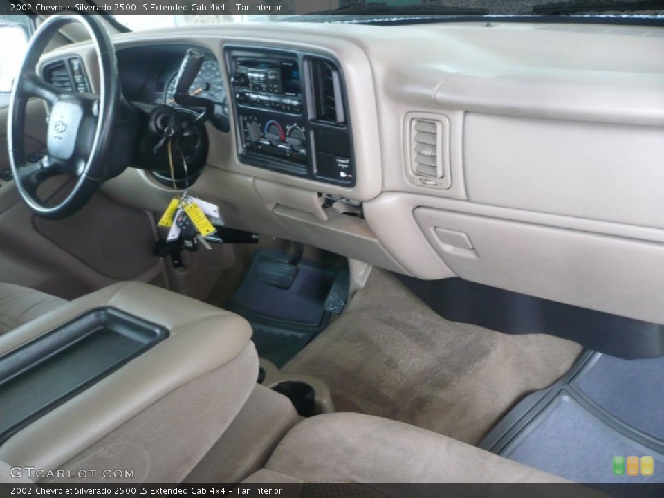 Tan Interior Dashboard for the 2002 Chevrolet Silverado 2500 LS Extended Cab 4x4 #50763333