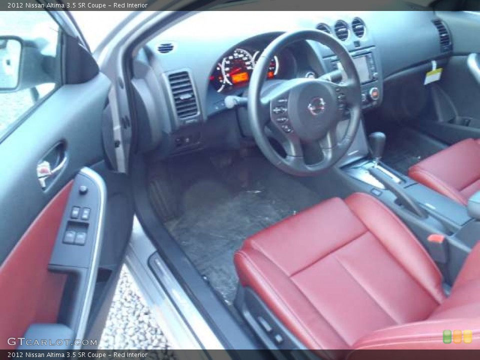 Red Interior Photo for the 2012 Nissan Altima 3.5 SR Coupe #50769510