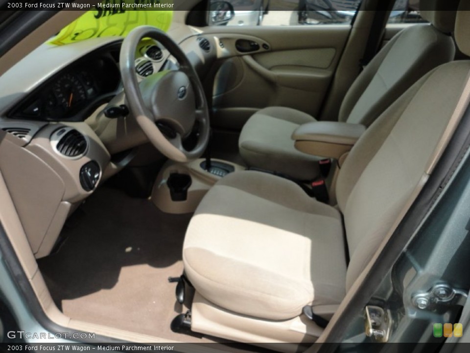 Medium Parchment Interior Photo for the 2003 Ford Focus ZTW Wagon #50773074