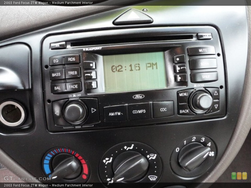 Medium Parchment Interior Controls for the 2003 Ford Focus ZTW Wagon #50773191