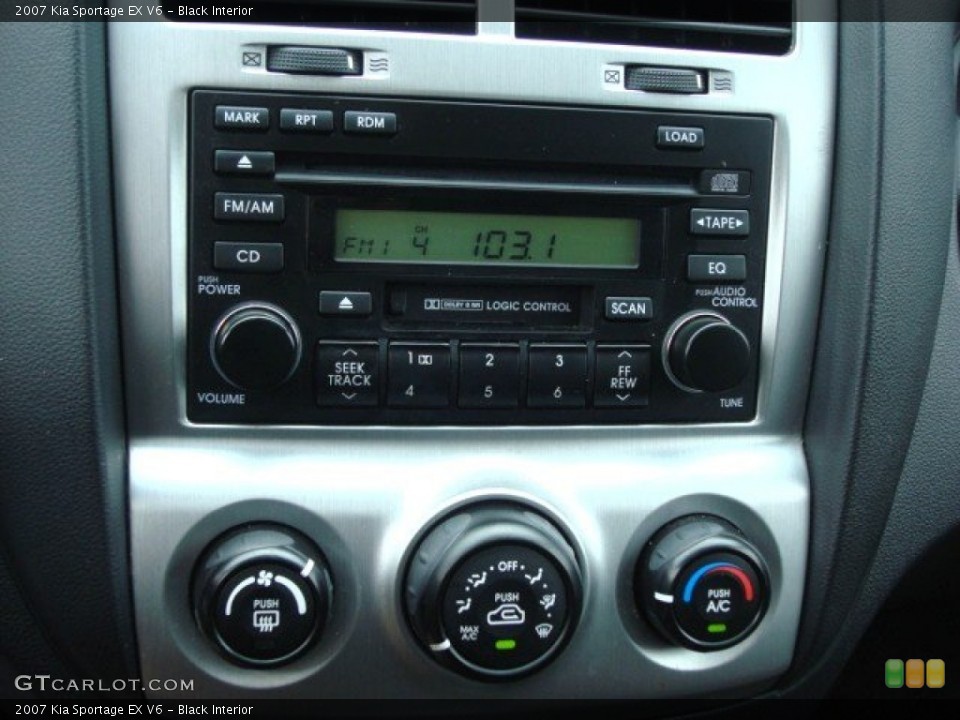 Black Interior Controls for the 2007 Kia Sportage EX V6 #50778603