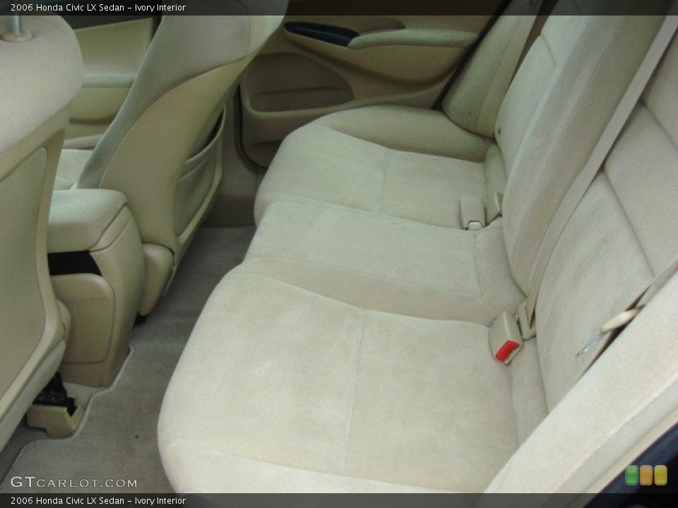 Ivory Interior Photo for the 2006 Honda Civic LX Sedan #50778855