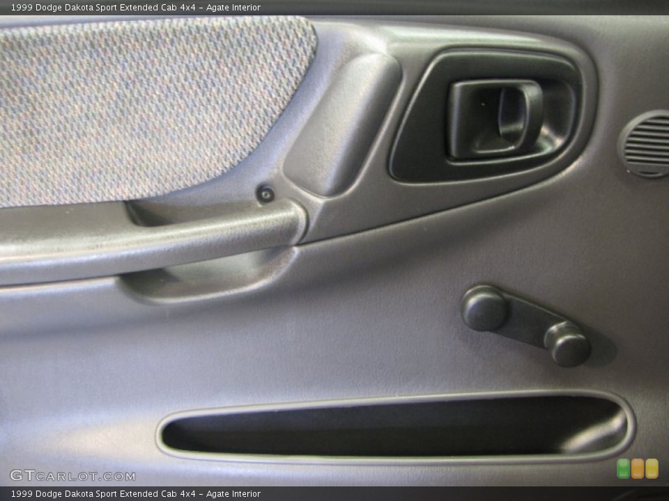 Agate Interior Door Panel for the 1999 Dodge Dakota Sport Extended Cab 4x4 #50780382