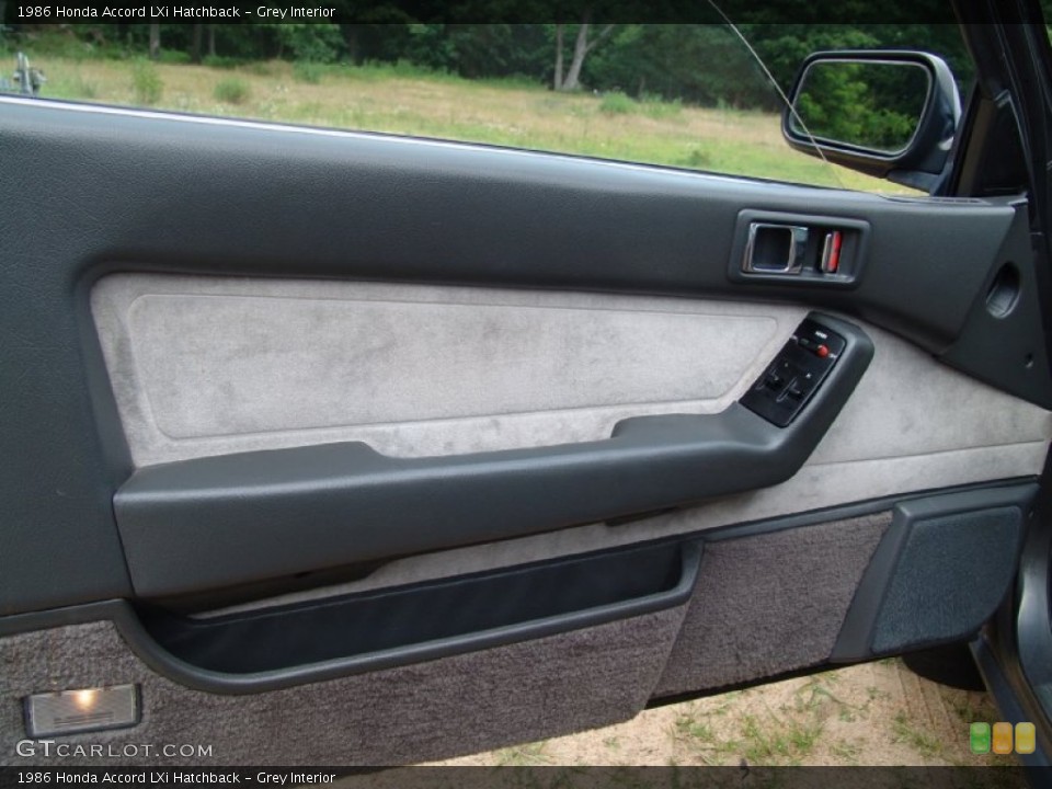 Grey Interior Door Panel for the 1986 Honda Accord LXi Hatchback #50781126