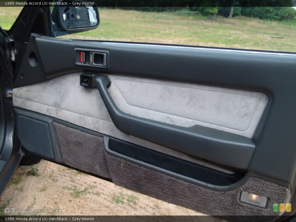 Grey Interior Door Panel for the 1986 Honda Accord LXi Hatchback #50781168