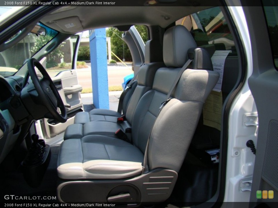Medium/Dark Flint Interior Photo for the 2008 Ford F150 XL Regular Cab 4x4 #50782143