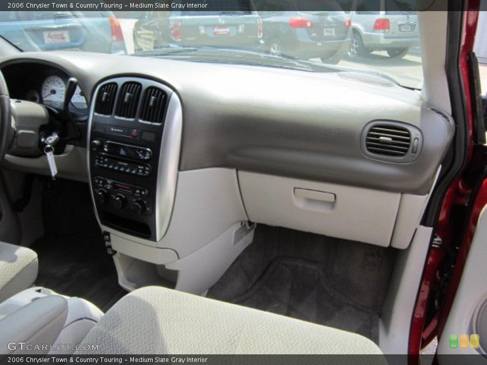 Medium Slate Gray Interior Dashboard for the 2006 Chrysler Town & Country Touring #50793597