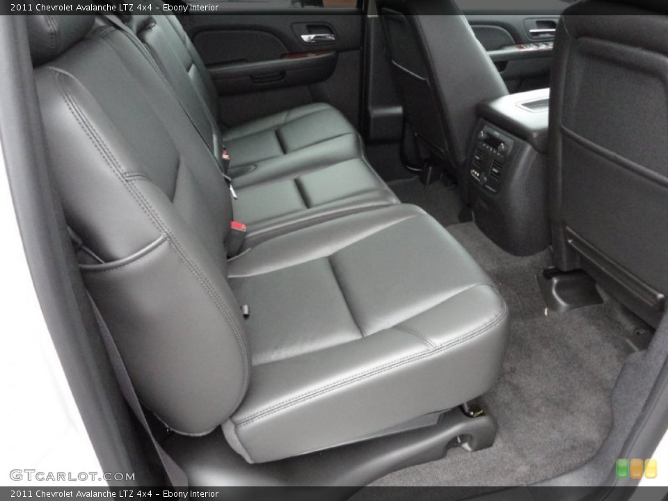Ebony Interior Photo for the 2011 Chevrolet Avalanche LTZ 4x4 #50793897