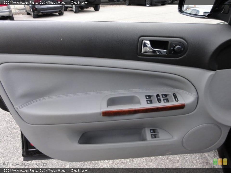Grey Interior Door Panel for the 2004 Volkswagen Passat GLX 4Motion Wagon #50795262
