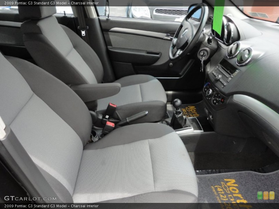 Charcoal Interior Photo for the 2009 Pontiac G3  #50796063