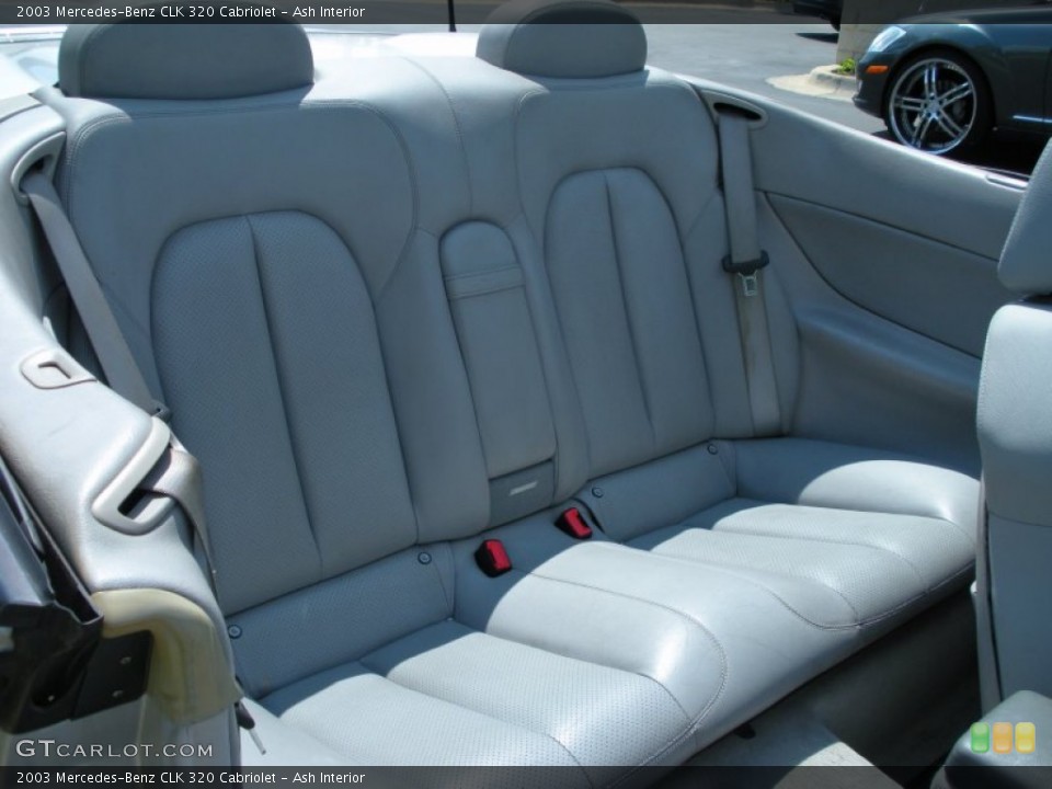 Ash Interior Photo for the 2003 Mercedes-Benz CLK 320 Cabriolet #50797948