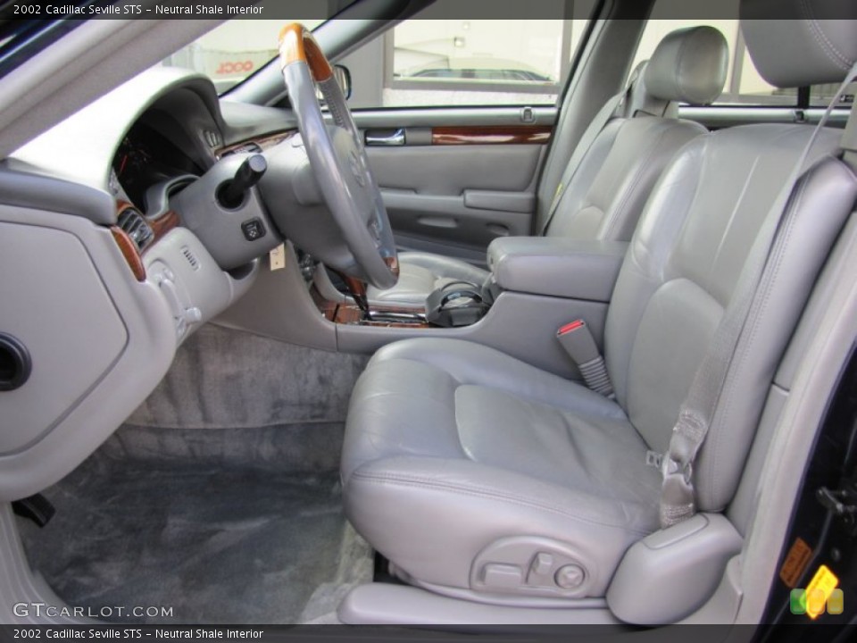 Neutral Shale Interior Photo for the 2002 Cadillac Seville STS #50799021