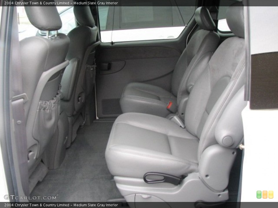 Medium Slate Gray Interior Photo for the 2004 Chrysler Town & Country Limited #50800962