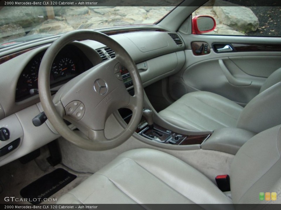 Ash Interior Photo for the 2000 Mercedes-Benz CLK 320 Cabriolet #50804223