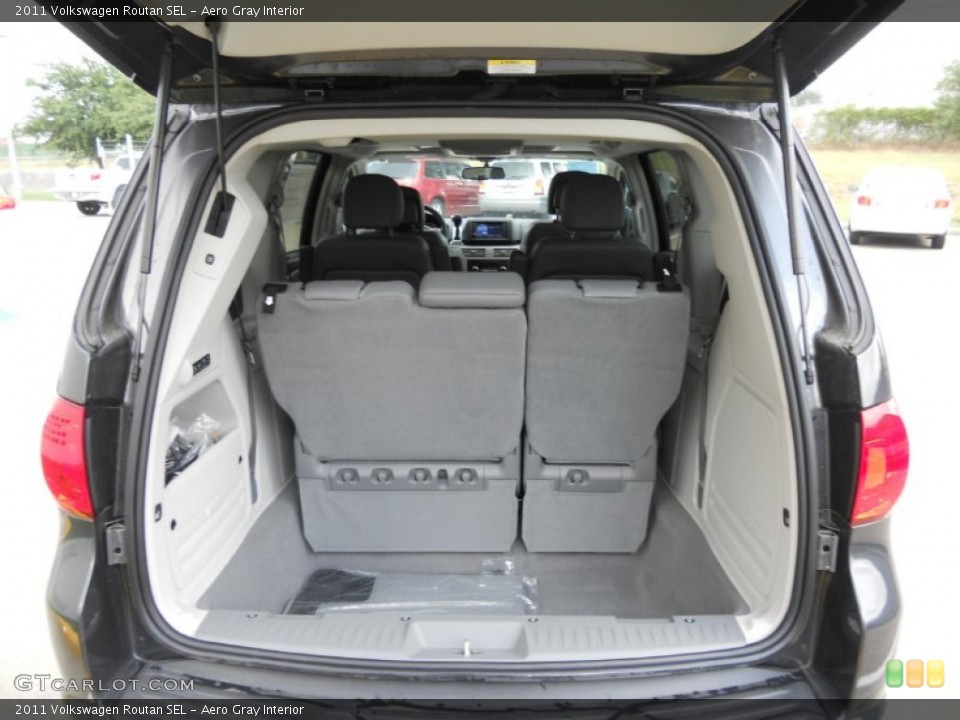 Aero Gray Interior Trunk for the 2011 Volkswagen Routan SEL #50810811