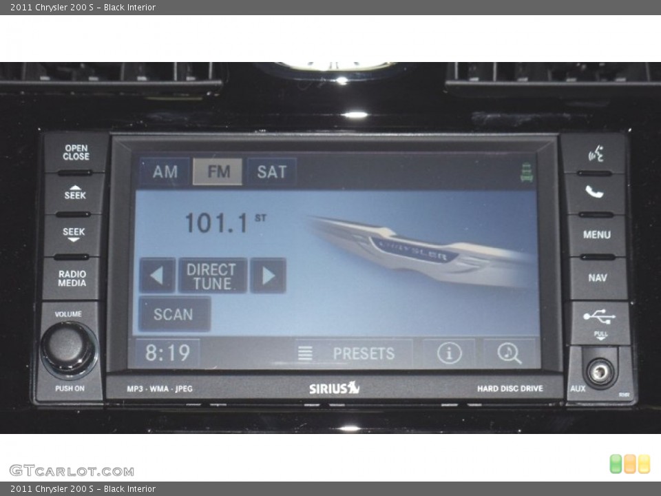 Black Interior Controls for the 2011 Chrysler 200 S #50813931
