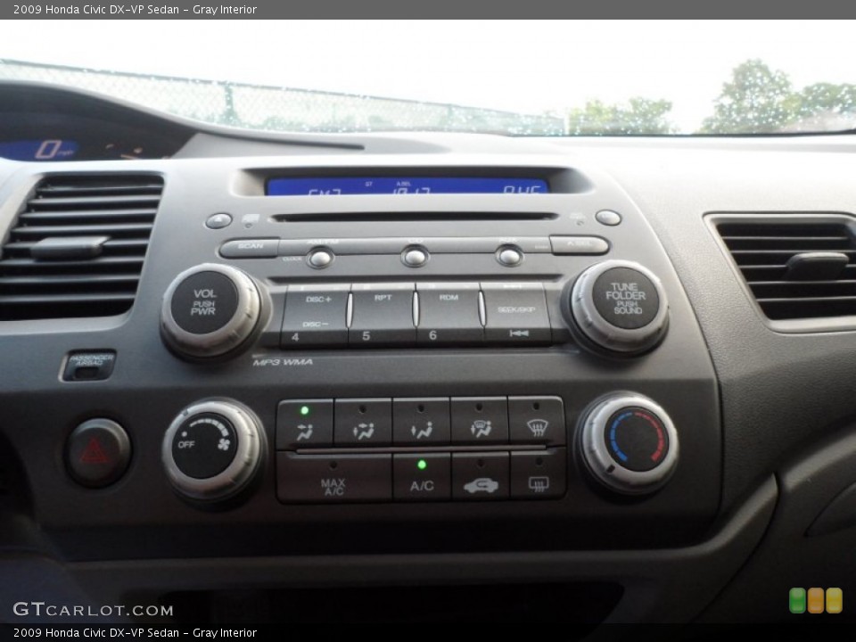 Gray Interior Controls for the 2009 Honda Civic DX-VP Sedan #50817459