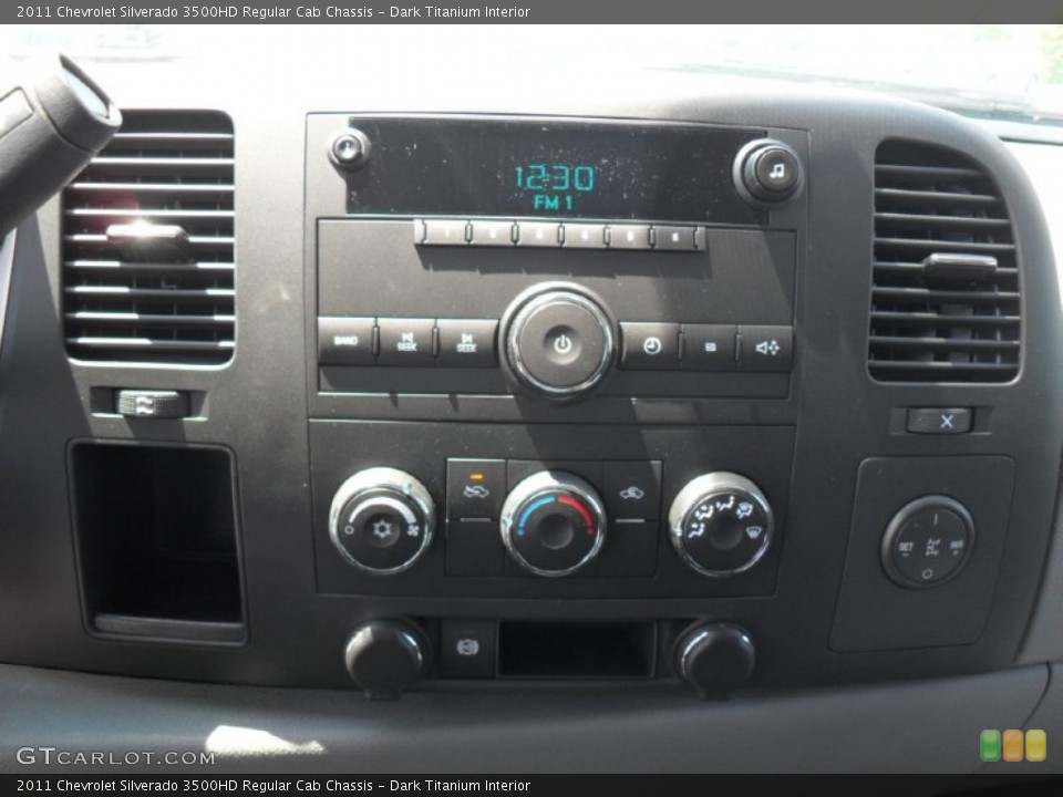 Dark Titanium Interior Controls for the 2011 Chevrolet Silverado 3500HD Regular Cab Chassis #50819802
