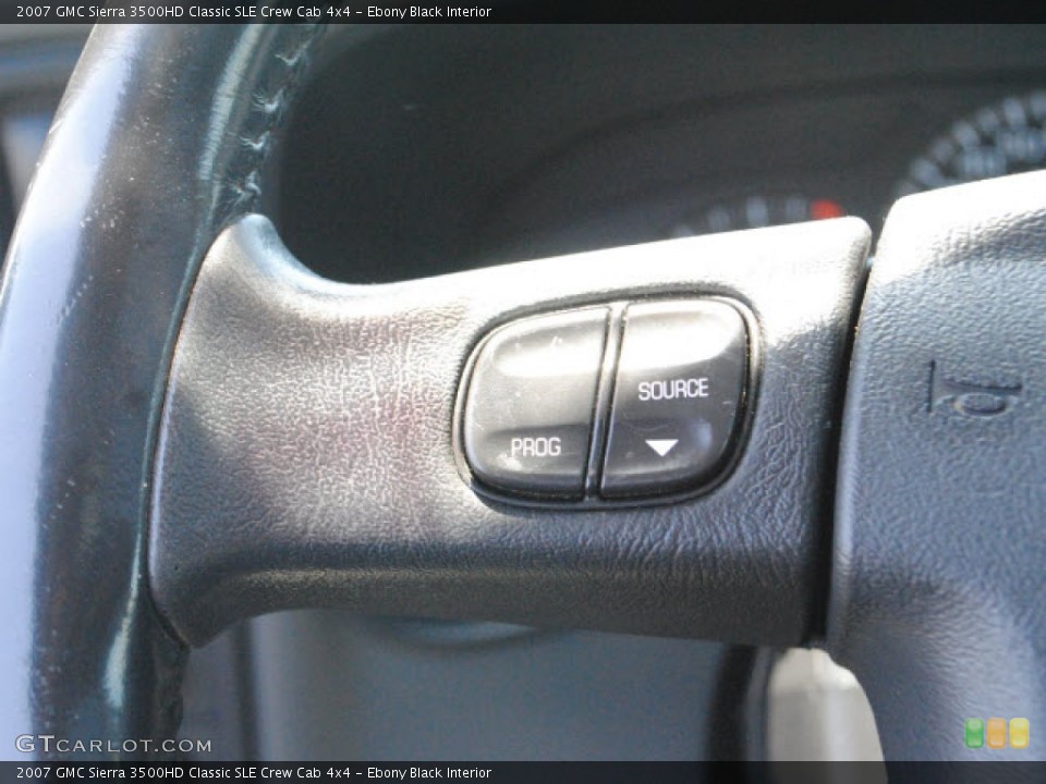 Ebony Black Interior Controls for the 2007 GMC Sierra 3500HD Classic SLE Crew Cab 4x4 #50820687