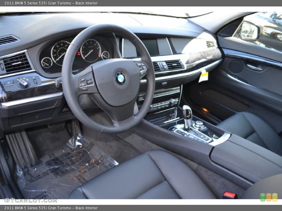 Black Interior Prime Interior for the 2011 BMW 5 Series 535i Gran Turismo #50821602