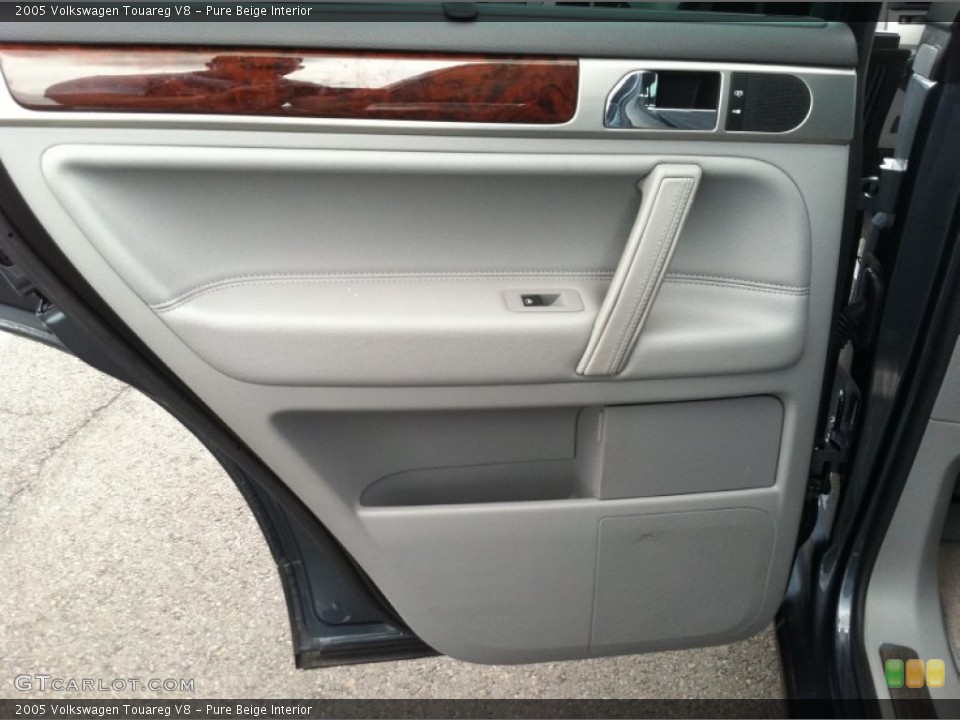 Pure Beige Interior Door Panel for the 2005 Volkswagen Touareg V8 #50822493