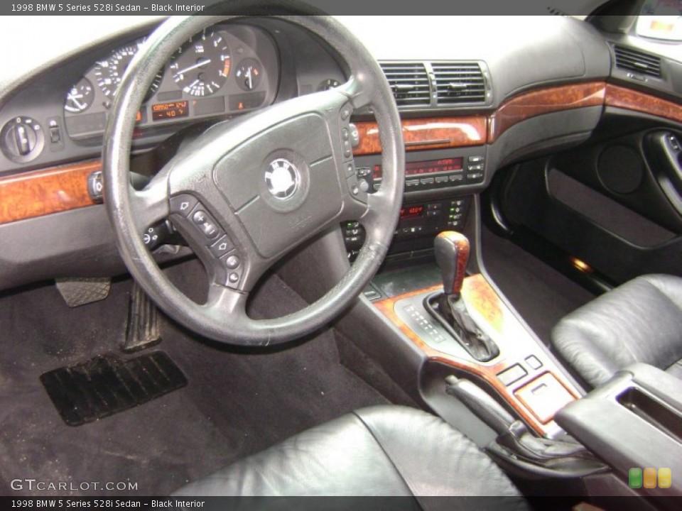 Black Interior Prime Interior for the 1998 BMW 5 Series 528i Sedan #50829150
