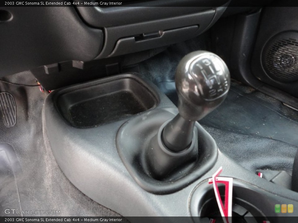 Medium Gray Interior Transmission for the 2003 GMC Sonoma SL Extended Cab 4x4 #50829525
