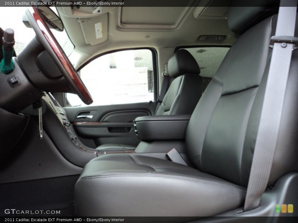 Ebony/Ebony Interior Photo for the 2011 Cadillac Escalade EXT Premium AWD #50833629