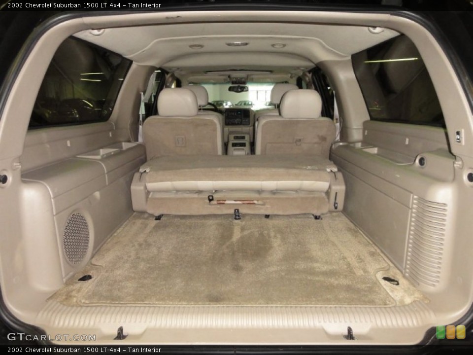 Tan Interior Trunk for the 2002 Chevrolet Suburban 1500 LT 4x4 #50840590