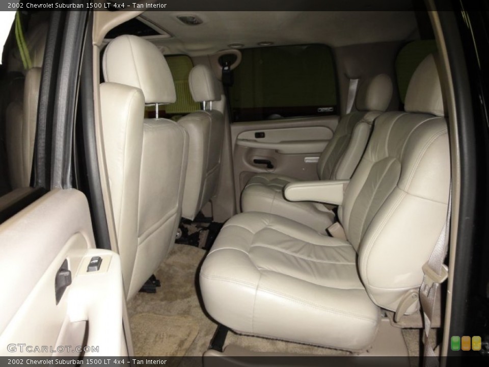 Tan Interior Photo for the 2002 Chevrolet Suburban 1500 LT 4x4 #50840604