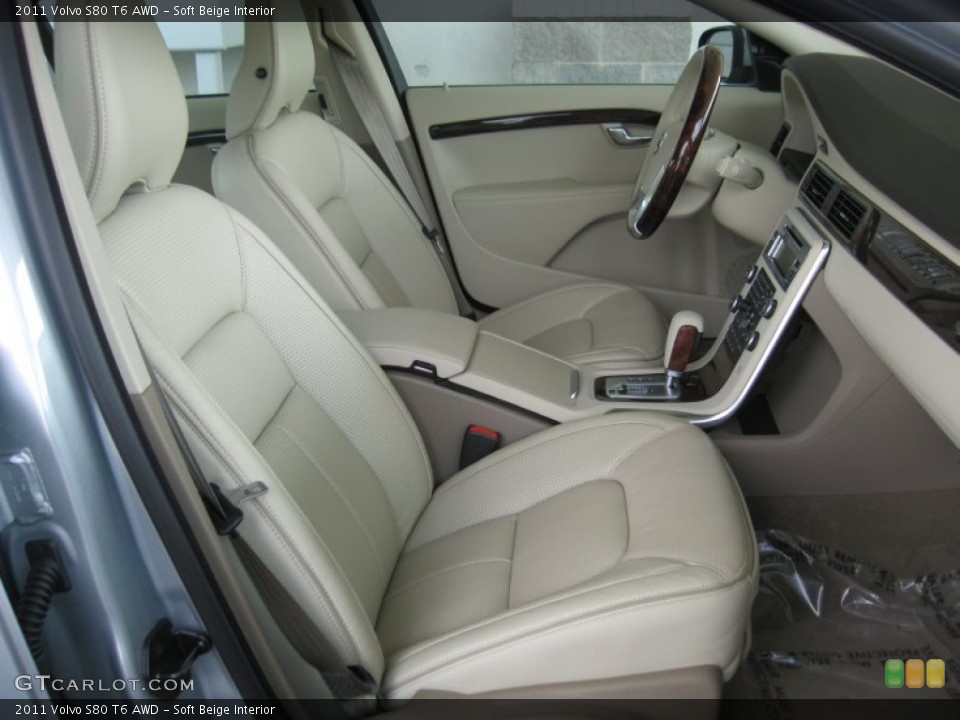 Soft Beige Interior Photo for the 2011 Volvo S80 T6 AWD #50841935